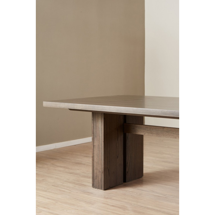 Mesa Fija con Base Central Kamchatka